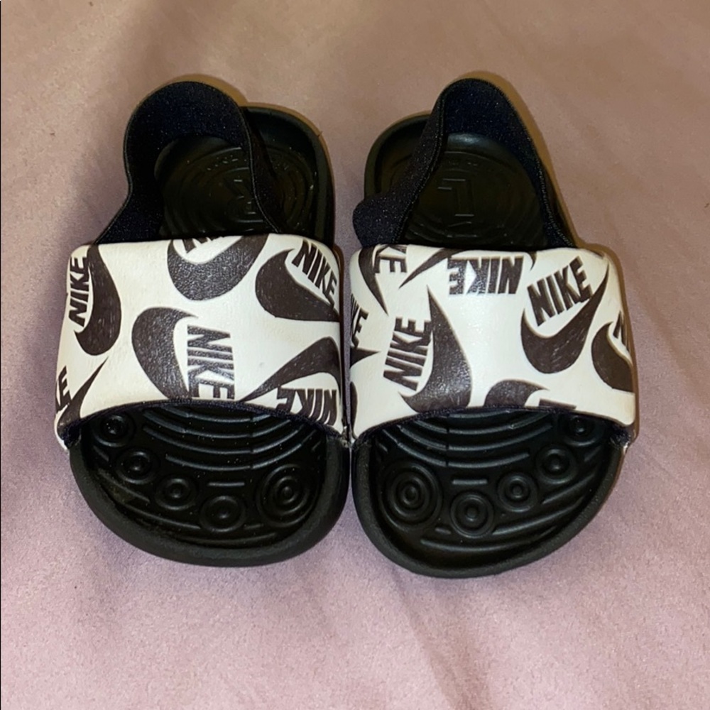 Nike baby sandals